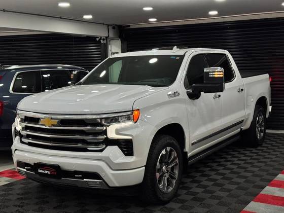 CHEVROLET SILVERADO 5.3 V8 GASOLINA 1500 HIGH COUNTRY 4X4 AUTOMÁTICO CHEVROLET SILVERADO 5.3 V8 GASOLINA 1500 HIGH COUNTRY 4X4 AUTOMÁTICO